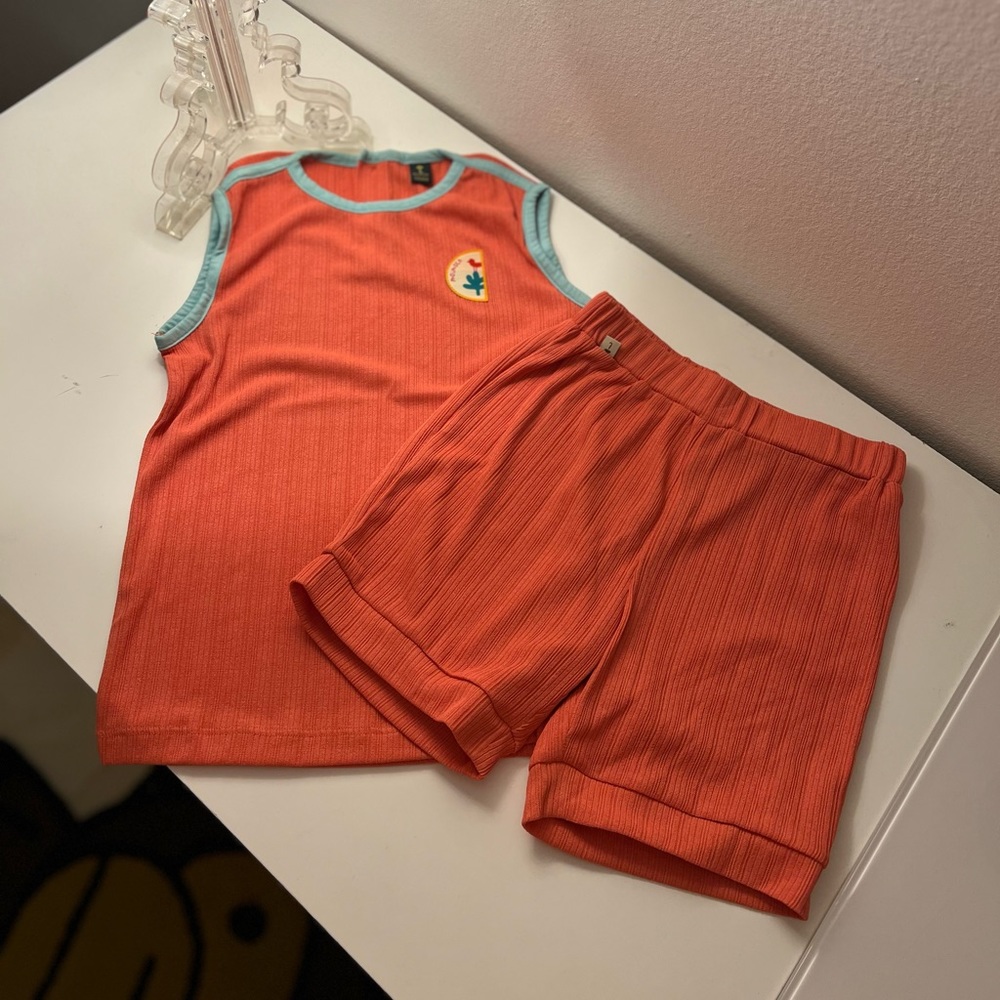 Summer Sets 6-7T - Picture 2 of 5
